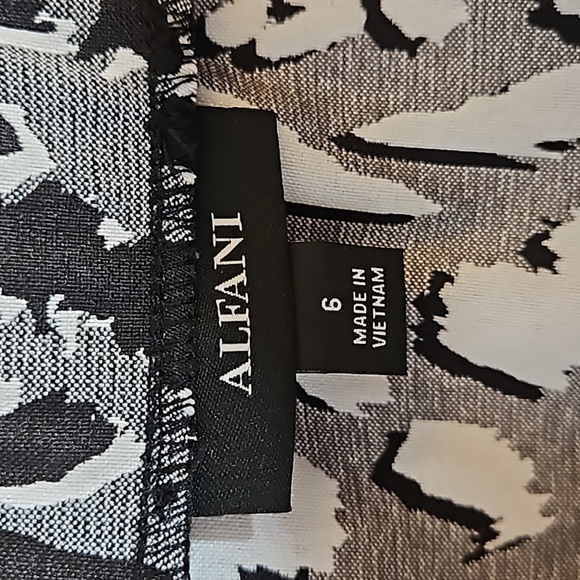 Alfani Modern Spice Grey/Black Leopard Print Stretch Pencil Skirt NWT Size 6 - Picture 4 of 5